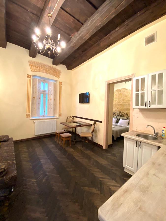 Квартира Подобово На Вулиці Валова 21А Lviv Exterior photo